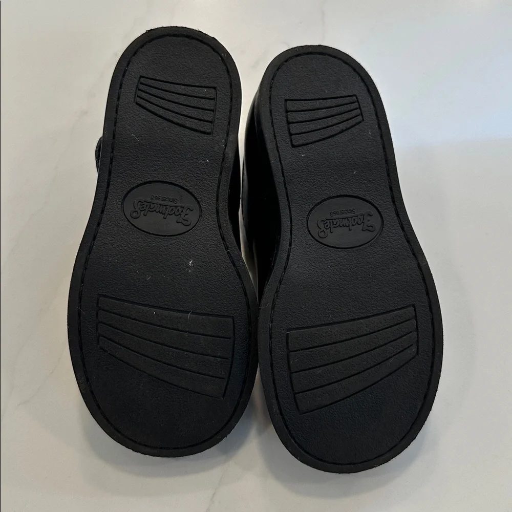Footmates Black Sherry T strap Mary Jane Dress Shoes size 10 - Picture 6 of 6